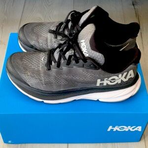 Hoka